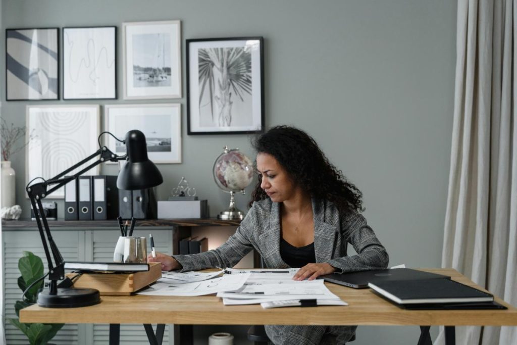 Appointements et salaires : quelles différences et impacts sur la fiche ...